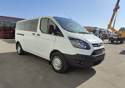 福特新全順（汽油中軸低頂）殯葬服務(wù)車(chē)